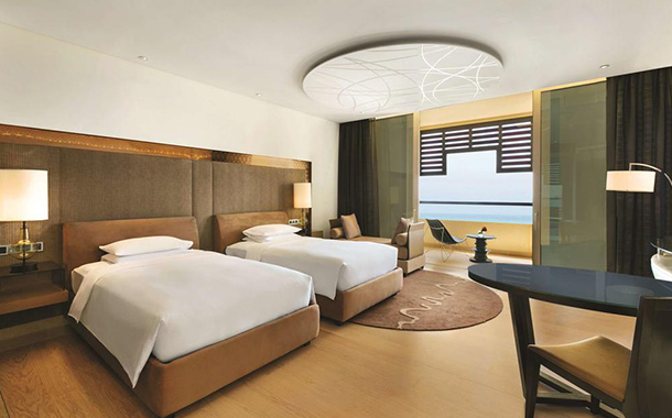 610x380-Staycations---Hotels_Park-Hyatt-Abu-Dhabi-3