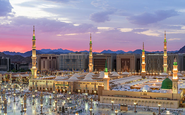 610x380-Umrah-Madinah-city-2 (1)