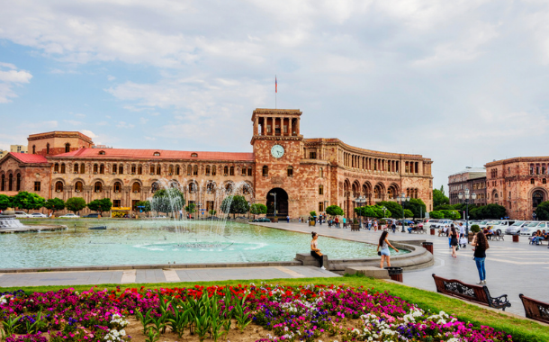 610x380-Web-Republic Square-Armenia 610x380-Web-Republic Square-Armenia