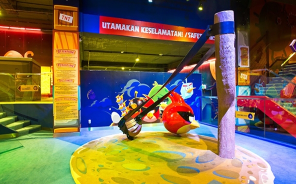 angry birds with friends amusement pork level 4 angry birds with friends amusement pork level 4