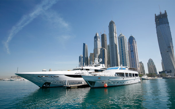 Dubai city tour - 1 hour yacht ride - Local attractions 