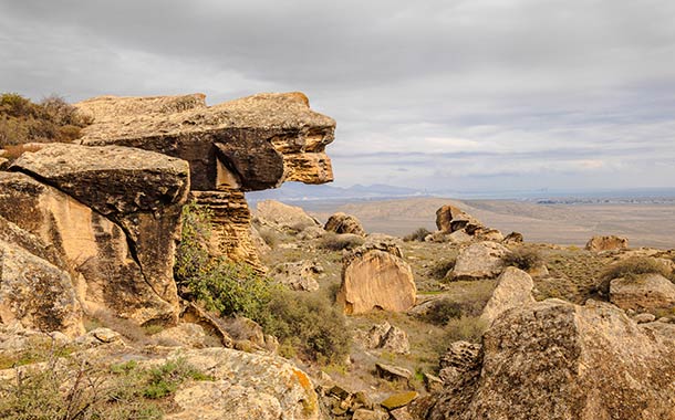 GOBUSTAN_1104