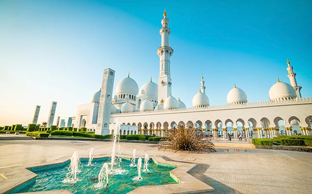 Enchanting Sheikh Zayed Grand Mosque, Abu Dhabi