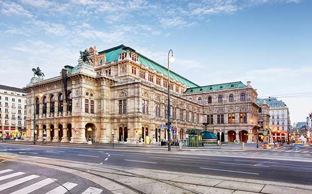 Vienna-Opera-house,-Austria